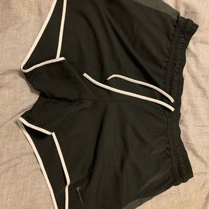 Nike women’s drift shorts